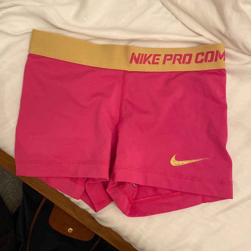 Hot pink Nike spandex